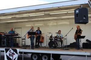 41 West Plays Chistian Music